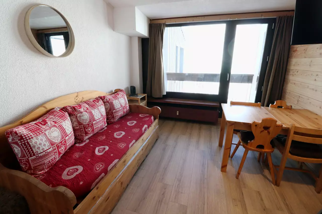 Comfortable Studio  Near to the slopes and shops  Balcony